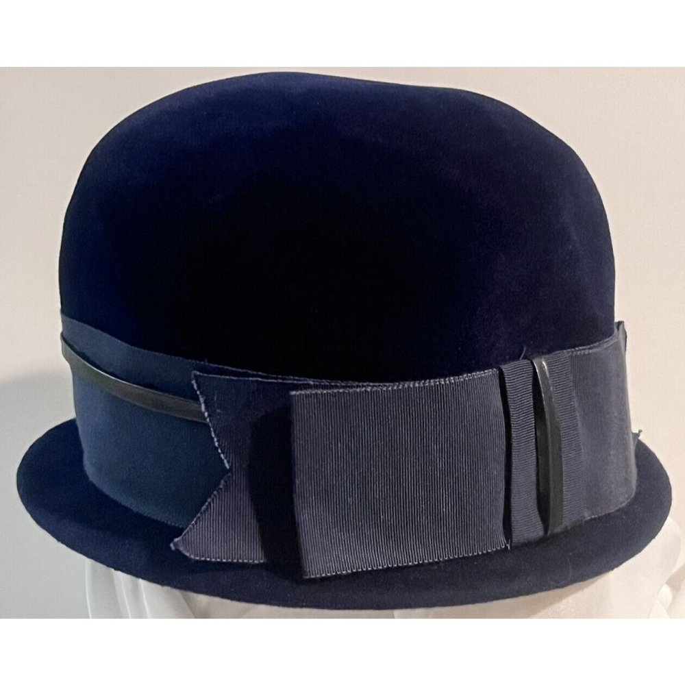 Vintage Cloche Hat PeachBloom Velour Merrimac Body Imported Fur Blue Size 22